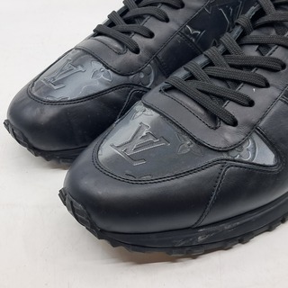 Paar schoenen, maat 8,5, Louis Vuitton