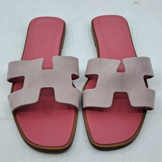 Paar slippers, maat 38, Hermés