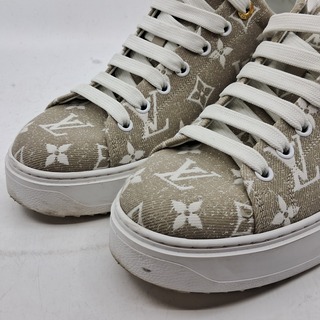 Paar schoenen, maat 40,  Louis Vuitton