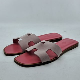 Paar slippers, maat 38, Hermés