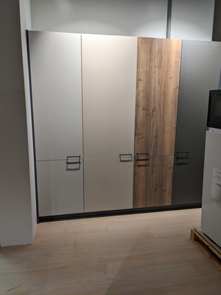 Kastenwand