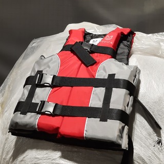 Ca. 30x Reddingvest, Mesica