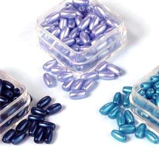 Ca. 112x Oval pearls trio