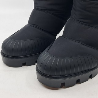 Paar dames laarsjes, maat 38, Christian Louboutin