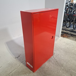 4x BHV kast met inhoud