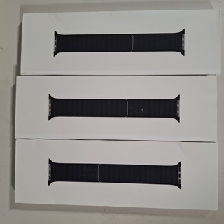 3x Horlogeband smartwatch, Apple, Watch 42mm S/M Black Magnetic Link,