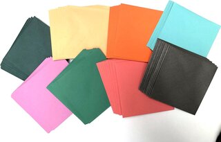 Ca. 38000x Vierkante enveloppen – verschillende kleuren