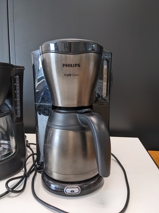 2x Koffiezetapparaat Philips en Taurus
