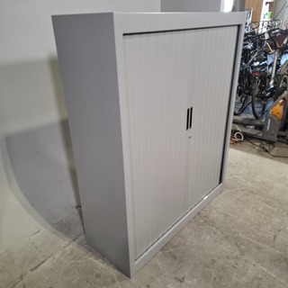 4x Jaloeziekast en diverse houten panelen