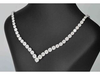 Diamanten collier met 850 briljant geslepen diamanten 8.00 carat