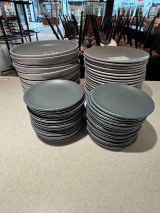 Partij Servies, Q Authentic