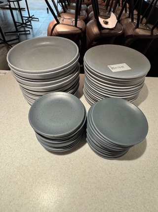 Partij Servies, Q Authentic