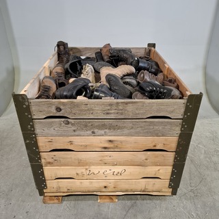 Partij diverse schoenen