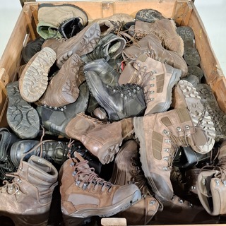 Partij diverse schoenen