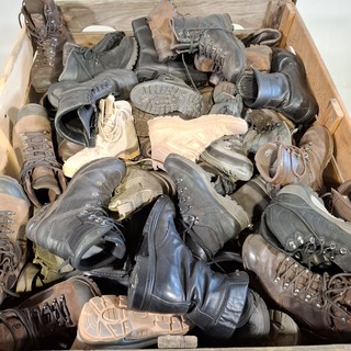 Partij diverse schoenen