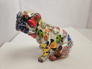 Bulldog sculptuur – Graffiti dog