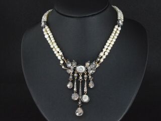 Zeer zeldzaam collier met diamanten en orient parels