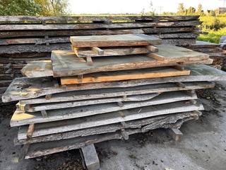 Ca. 12x Massieve Eiken Boomstambladen, Europees Eiken, Gedroogd, 2022