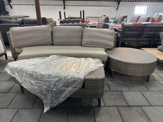 Loungebank met hocker en bijzettafel Artie