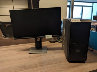 Computer met monitor Coolermaster, core i7 8th Gen