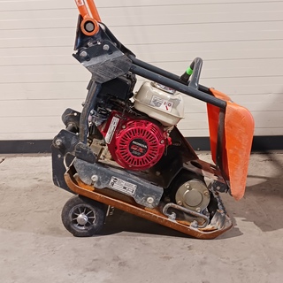 Trilplaat – 16kN – benzine Altrad Belle, PCX 12/36, bouwjaar 2014