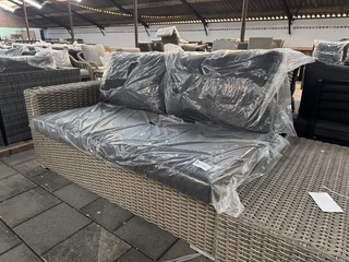 Loungebank met hocker Denza