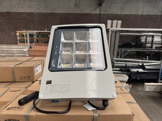 4x Led flood light fl1 135w 4000k Ellipz lighting
