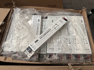 Ca. 60x Led driver, 3AAA, HYL-030R0500G210