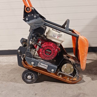 Trilplaat 16kN benzine Altrad Belle, PCX 12/36, bouwjaar 2019