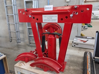 Hydraulische pijpenbuiger, 12 ton