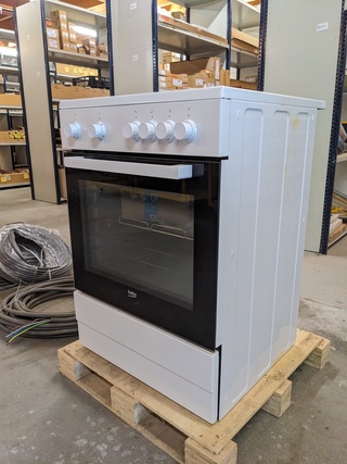Elektrisch fornuis met oven Beko, VSM67010GW