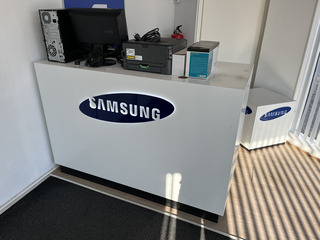 Winkelbalie  Samsung, wit