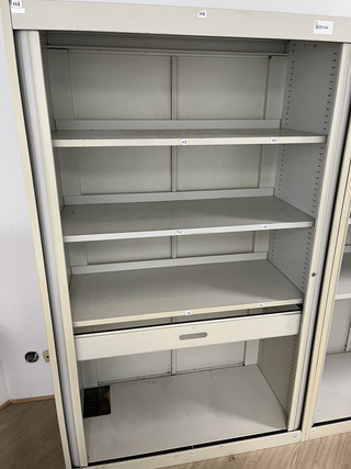 Jaloeziedeurkast