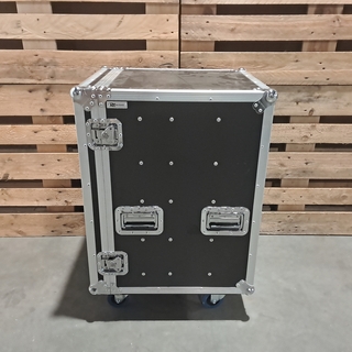 2x 5-laden flightcase, Power Dynamics, PD-FA6, met uitklapbare tafel