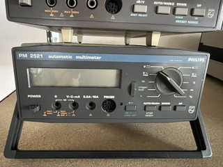 2x Multimeter Philips, PM 2519 en PM 2521