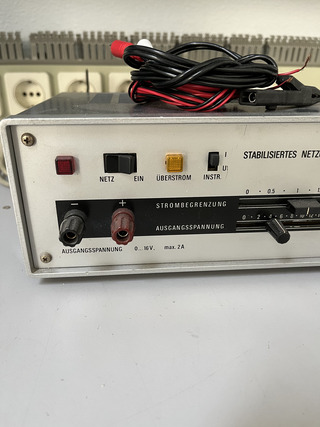 Gestabiliseerde voeding Grundig, SN 40