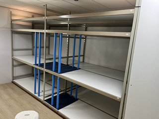 Magazijnstelling Overtoom