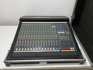 Mengpaneel in flightcase Allen & Heath, GL 2000