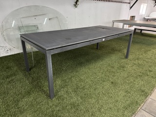 Tuintafel, 220x100x74 cm