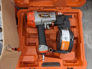 Pneumatische coil nailer, Paslode, CNP65.1