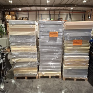 Ca. 51x Matras (zonder hoes)
