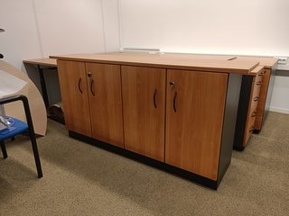 Kantoor meubilair , Febru, Kersenhout