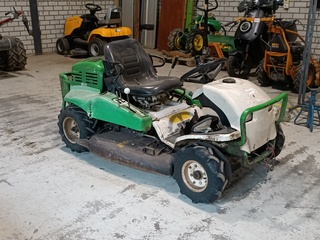Ruwterrein maaier, Etesia, Twenty One HP, 2011