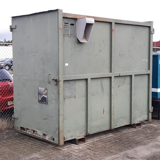 Container