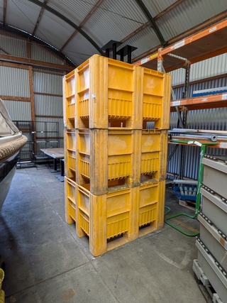 3x Kunststof transportkist