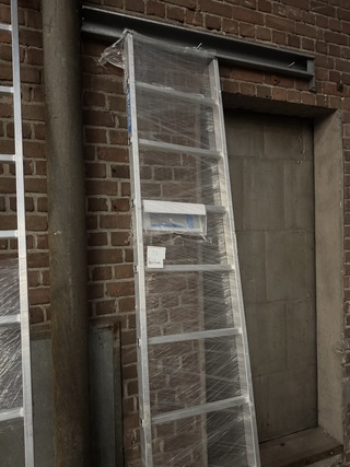 Enkele ladder met gefelste sporten 8 sporten Zarges, Stella L 41512