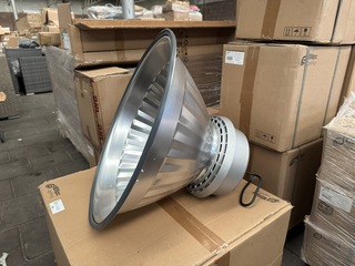 4x High bay Light HB1 120W met industriële kap Ellipz Lighting