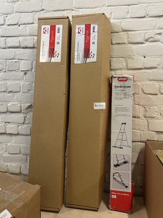 1x Altrex gardenbase voor trap, 2x ubbink solar vogelschroot Ubbink