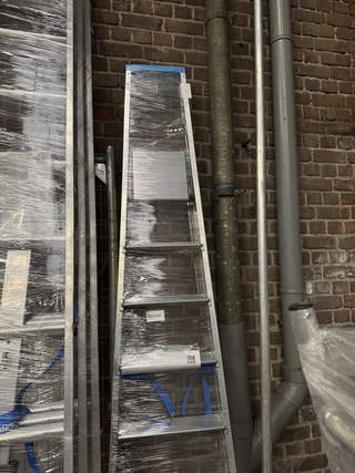 Geribbelde staande sportladder 8 treden Zarges, Nova S 42458
