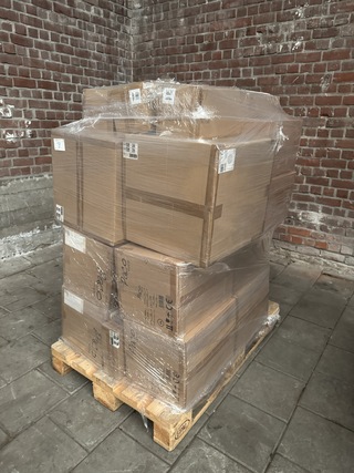 Mix pallet met 20 stuks design verlichting Paco Home – verkrijgbaar op